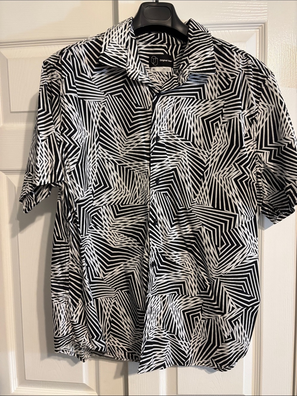 Original Use Black & White Geometric Short Sleeve Button-Down